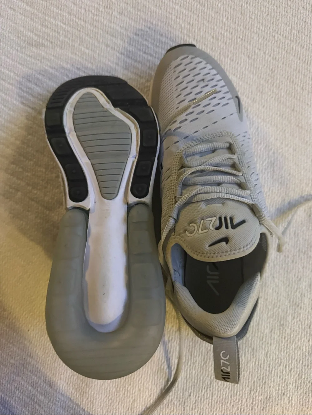Nike Women’s Air Max 270 in Light Gray and Black
